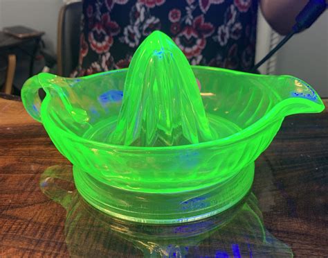 While the fact that uranium glass has uranium dioxide in it could make someone think the glassware is unsafe, uranium glass is safe to have in the house. . Is it safe to wear uranium glass jewelry